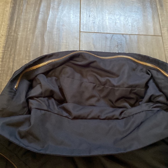 Zara jacket with zipper/snap closure and ruffle hem - Picture 8 of 11